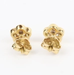 Pendientes flor con brillantes