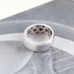 Anillo con diamantes
