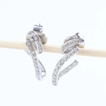 Pendientes con brillantes