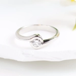 Solitario con brillante