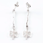 Pendientes con brillantes
