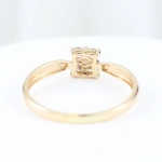 Anillo con diamantes