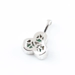Colgante con diamantes y esmeraldas