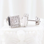 Pendientes con brillantes