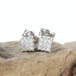 Pendientes con brillantes