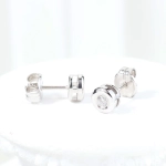 Pendientes con diamante