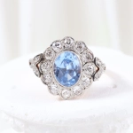 Roseta vintage con diamantes