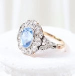 Roseta vintage con diamantes