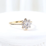 Roseta con diamantes 