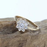 Roseta con diamantes 