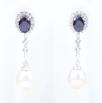 Pendientes convertibles con zafiros y diamantes en oro blanco 18K