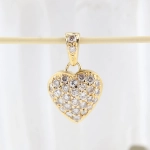 Colgante corazón de diamantes en oro amarillo 18K