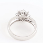 Anillo roseta de diamantes 1,76 ct en oro blanco 18K