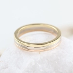 Anillo Cartier Trinity de oro 18K