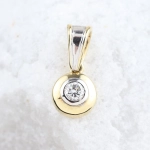Colgante oro bicolor 18K con diamante natural 0,16 ct