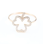 Anillo de trébol con diamantes en oro amarillo 18K – 0,22 ct