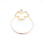 Anillo de trébol con diamantes en oro amarillo 18K – 0,22 ct