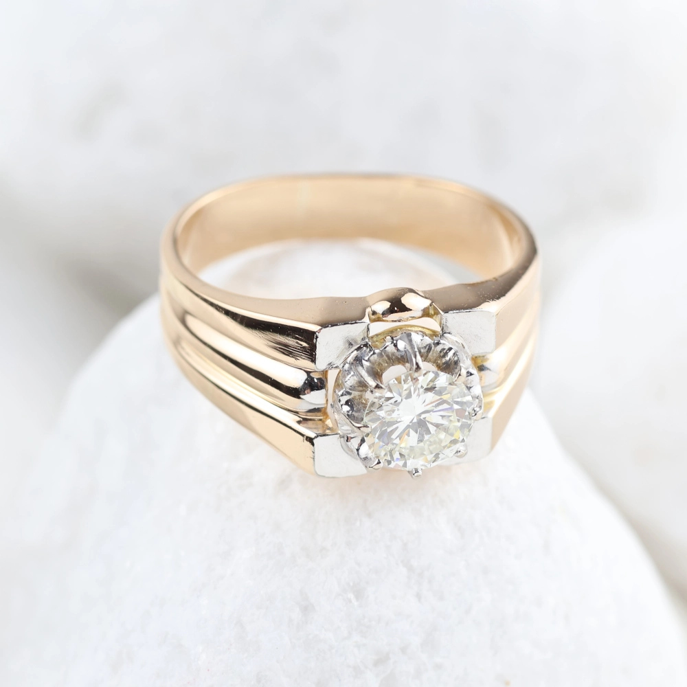Solitario caballero oro bicolor 18K con diamante natural 0,89 ct 